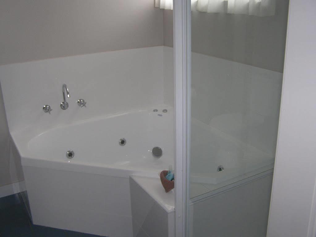 Big4 Batemans Bay At Easts Riverside Holiday Park Eksteriør bilde